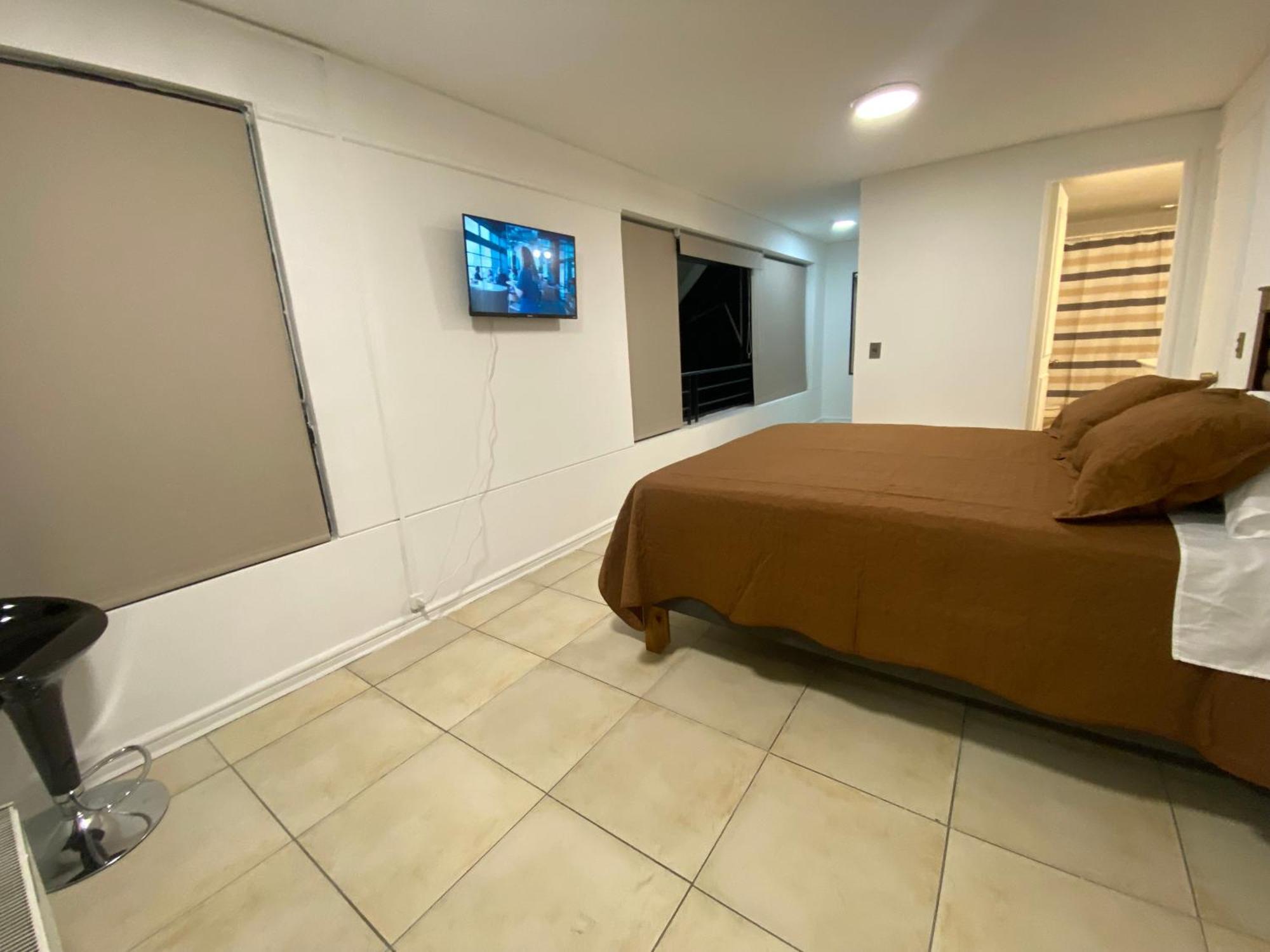 Luigi's Aparthotel Santiago